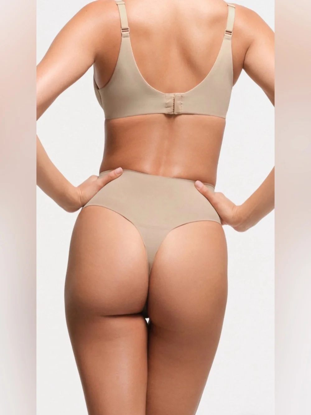 SKIMS Smoothing Intimates Full Coverage Lightly Lined Bra 32DD NWT Clay Color - Picture 9 of 9